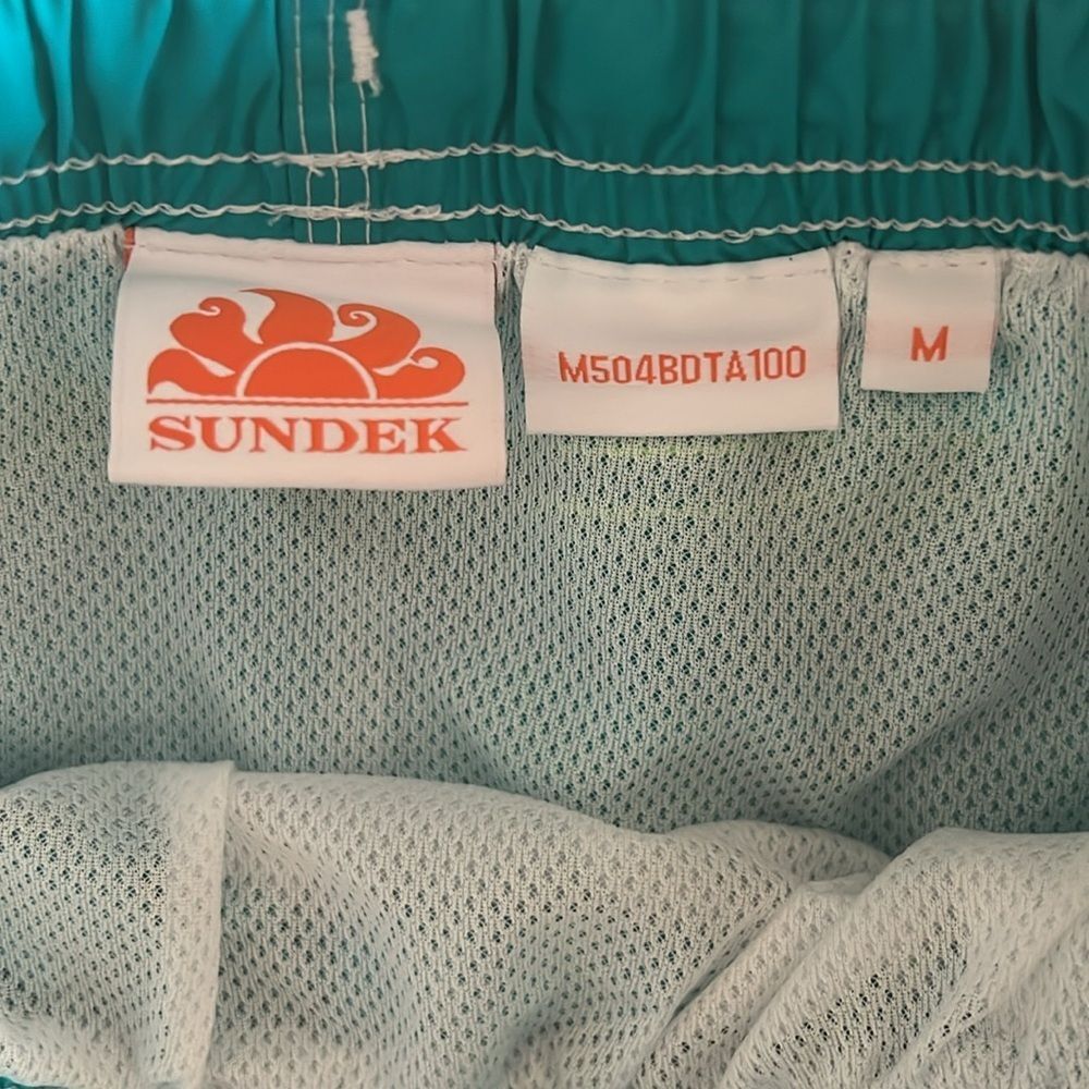 Sundek Boys Teal Beach Lined Swim 14" Trunks. Size Medium. - Picture 2 of 5